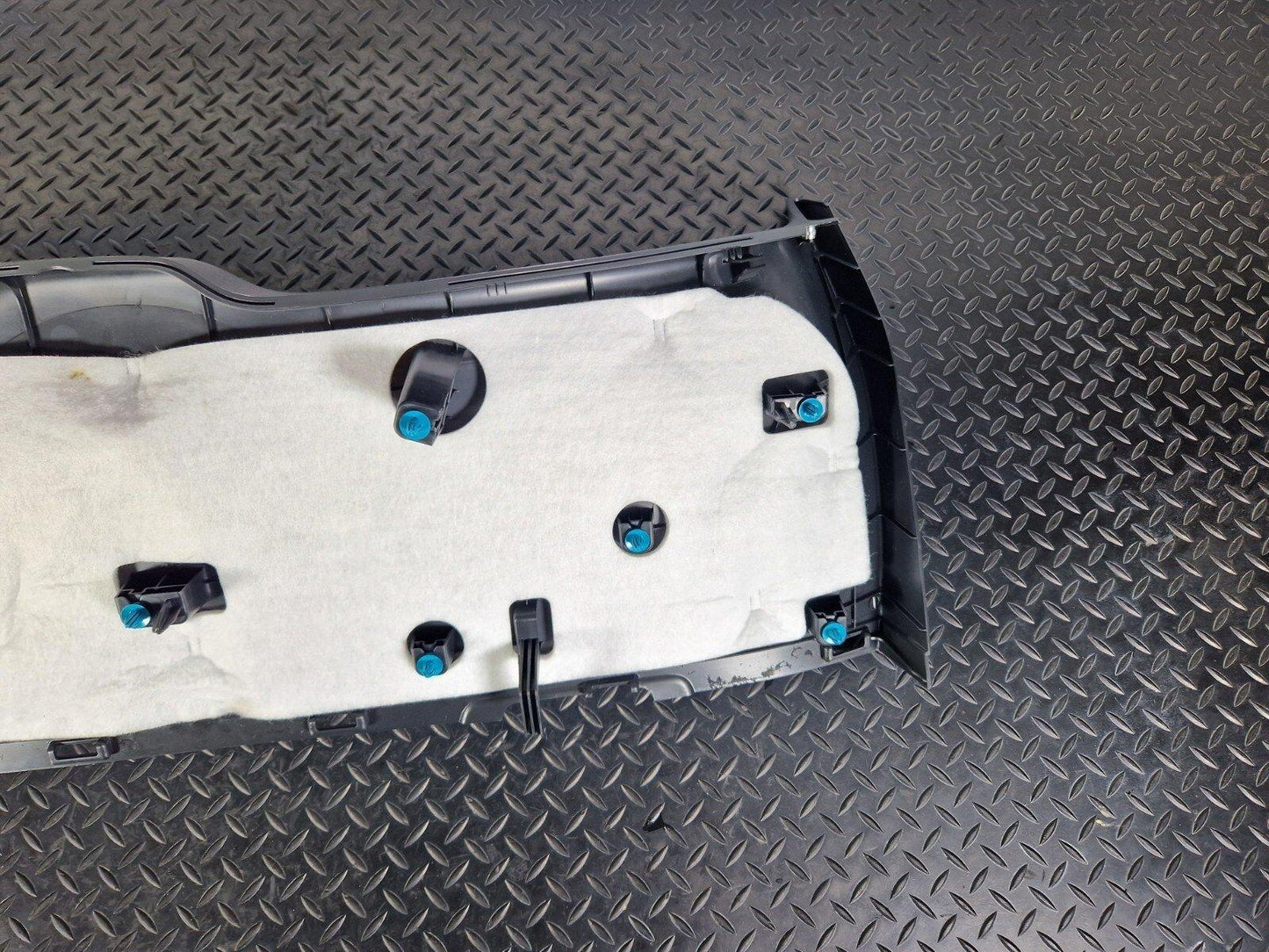 14-20 MERCEDES BENZ GLA 200 X156 TRUNK LID INNER COVER TRIM A1567402100