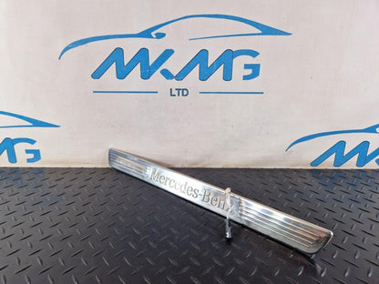 16-19 MERCEDES BENZ GLE W166 FRONT LEFT DOOR SILL TRIM COVER A1666808600