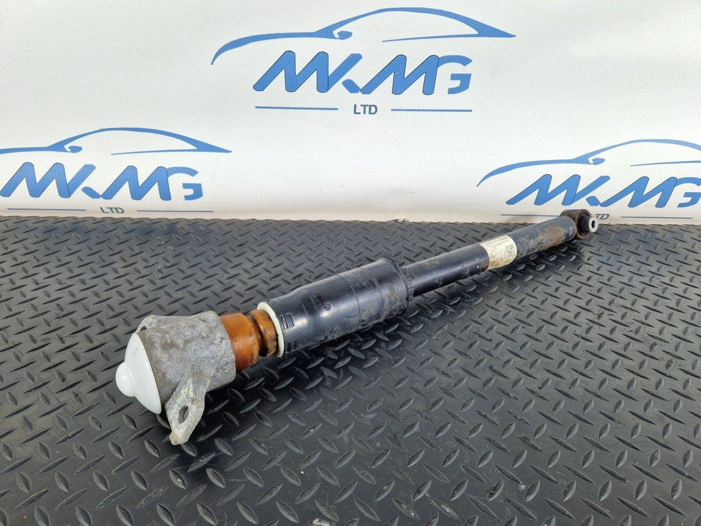 16-19 AUDI A4 AVANT B9 GENUINE REAR SHOCK ABSORBER FITS LEFT & RIGHT 8W0513035AD