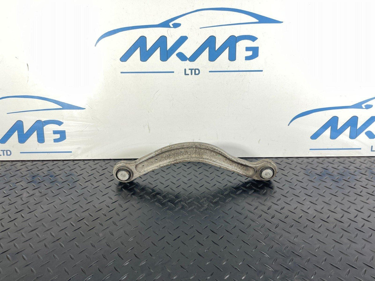 14-21 MERCEDES BENZ C350e W205  REAR LEFT CONTROL ARM WISHBONE 20407FI9