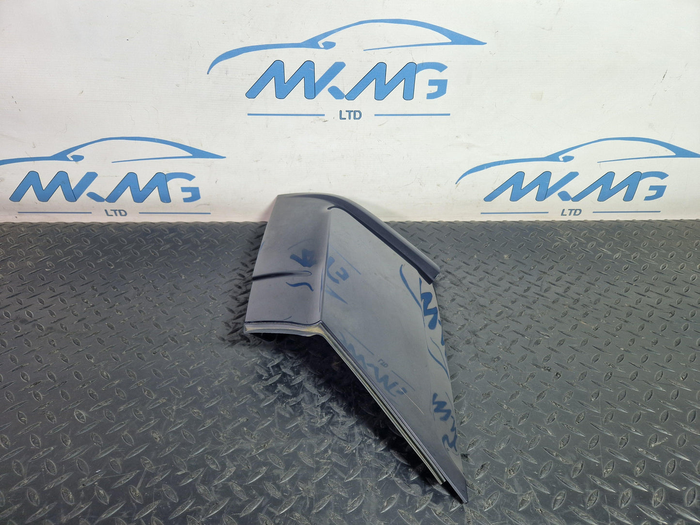 12-18 Range Rover Evoque L538 Rear Left Outer C-Pillar Trim EJ3229149AB