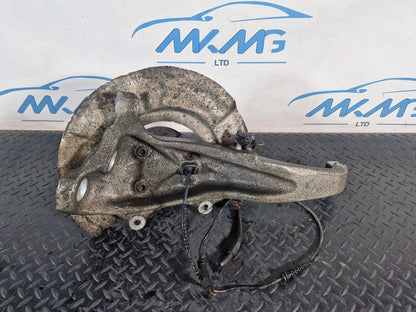 11-18 BMW 6 SERIES F13 FRONT RIGHT O/S WHEEL CARRIER HUB 6775770