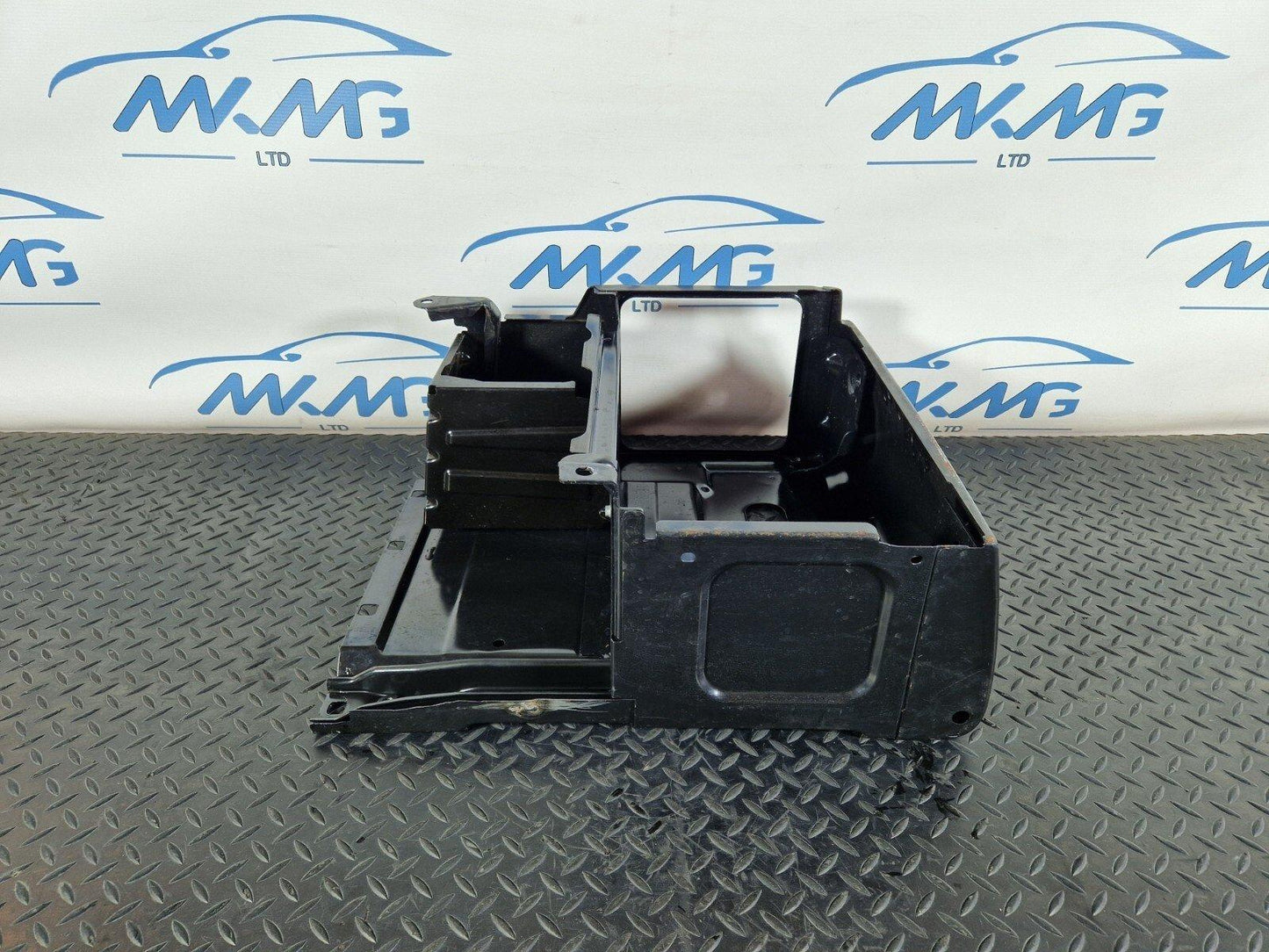 14-23 MERCEDES BENZ VITO W447 OEM RIGHT SEAT BASE CONSOLE A4479104800