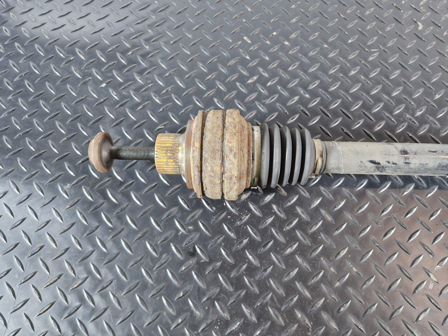 16-20 AUDI Q7 4M 3.0TDI V6 GENUINE REAR RIGHT OR LEFT SIDE DRIVESHAFT 4M0501203D