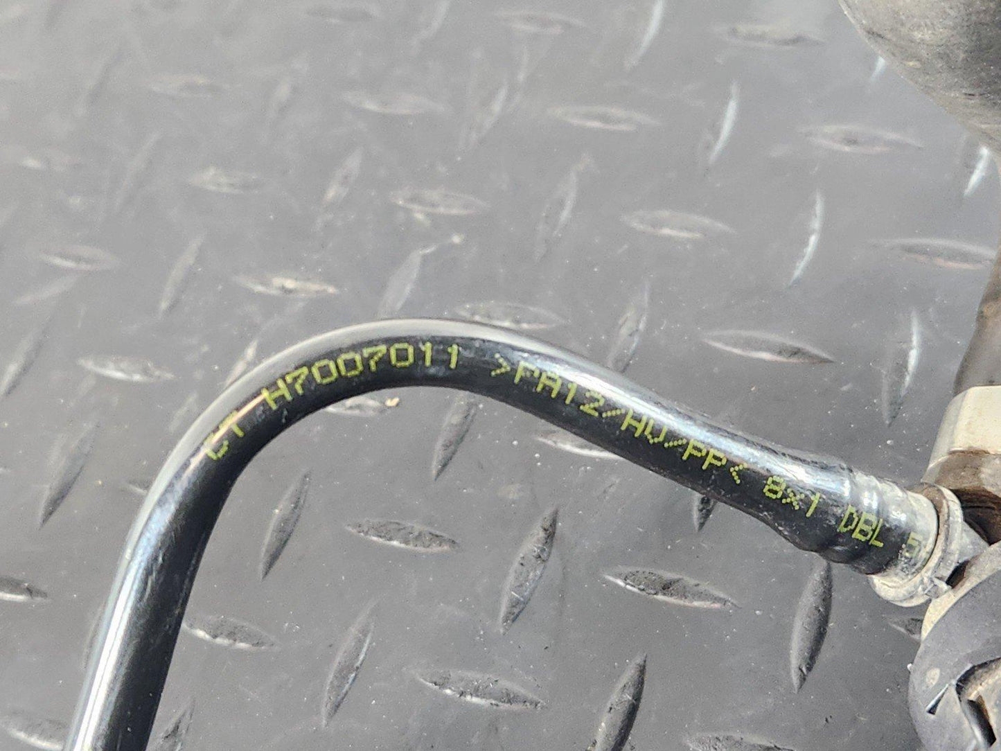16-22 MERCEDES BENZ X253 WATER COOLANT HOSE PIPE LINE A2535012500