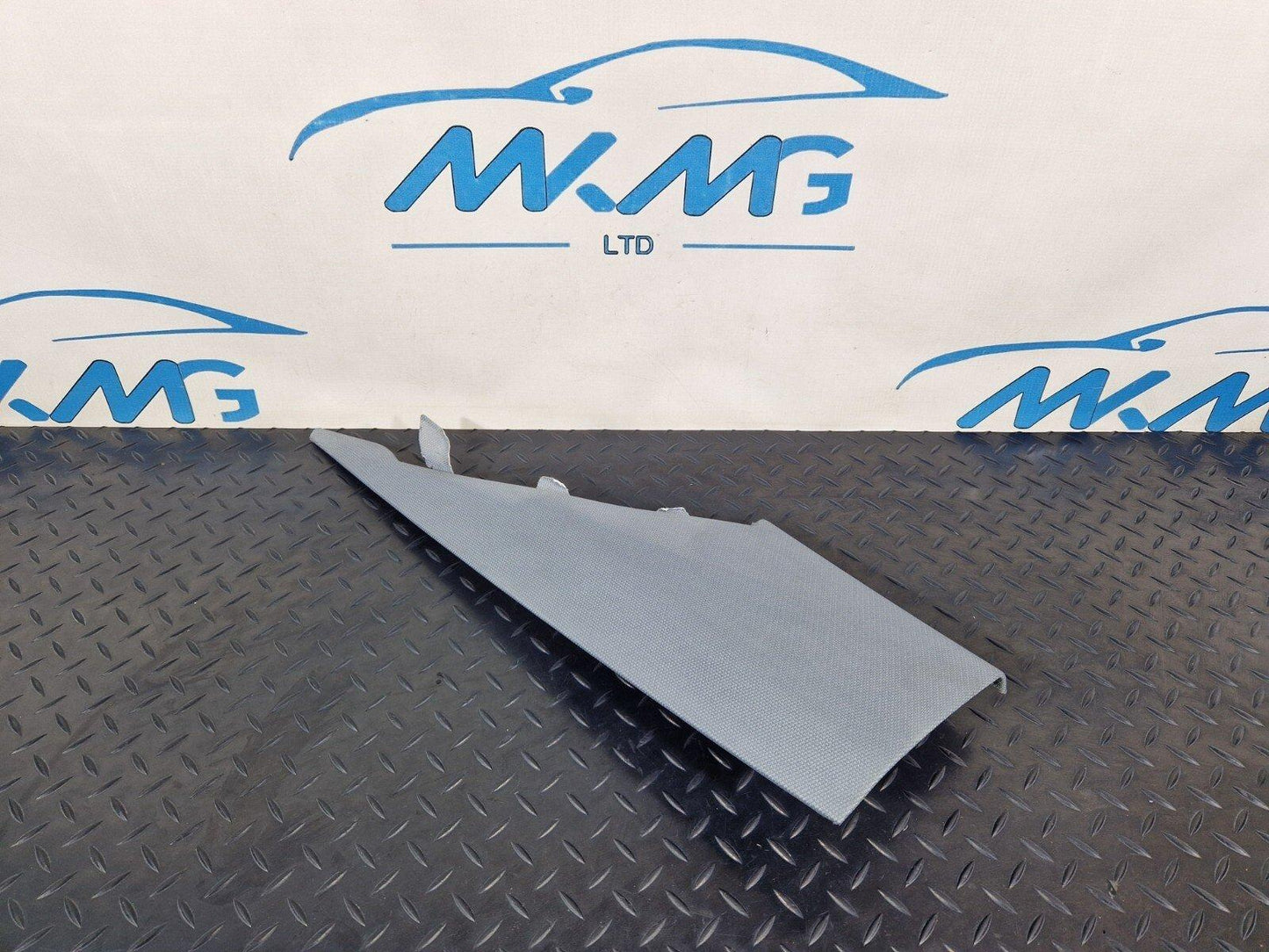 16-24 AUDI A5 F5 COUPE GENUINE OEM REAR RIGHT SIDE C-PILLAR TRIM 8W5867246B