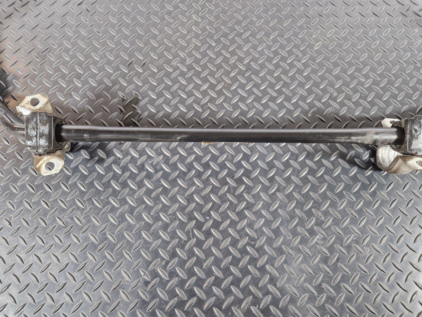 11-18 BMW 6 SERIES F06 GENUINE OEM FRONT STABILIZER ANTI ROLL 6791925