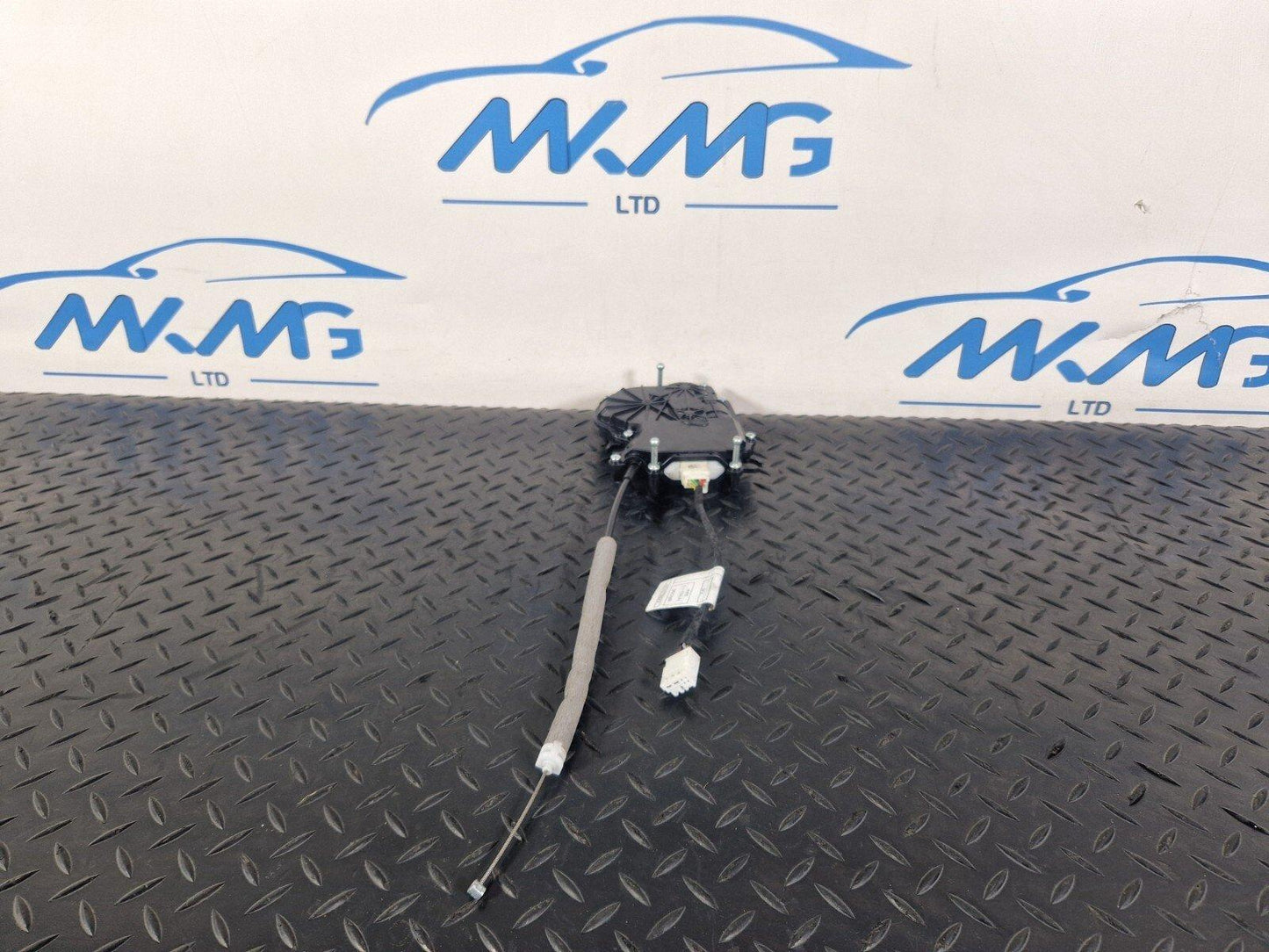 14-21 BMW 2 SERIES GRAN TOURER F45 F46 BOOTLID TAIL GATE LOCK ACTUATOR 7348531