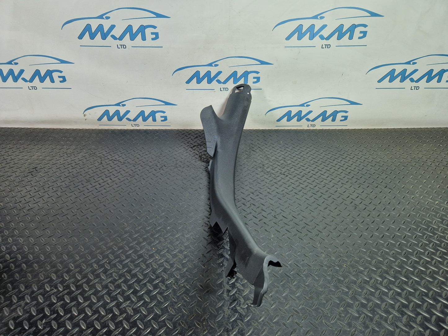Audi A6 C7 Genuine Rear Right Driver Side C Pillar Inner Trim 4G0867768A