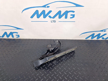 10-18 AUDI A7 4G S-LINE FRONT HOOD BONNET DRIVERS RIGHT SIDE HINGE 4G8823302D