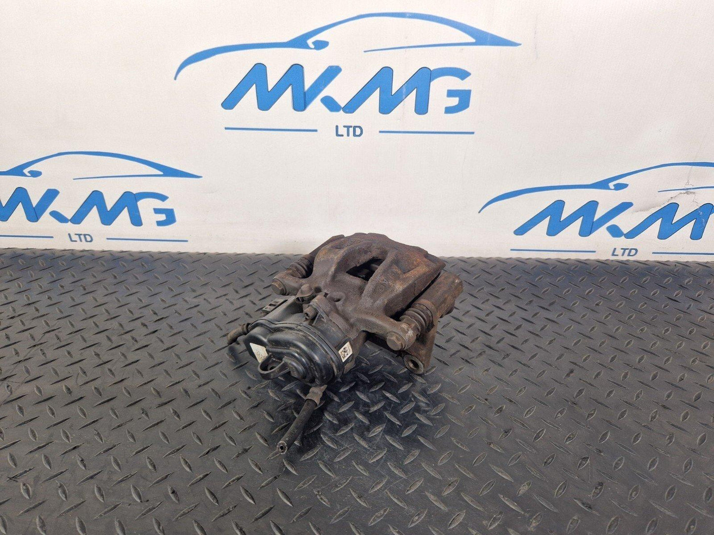 16-24 AUDI A5 F5 OEM BRAKE CALIPER REAR LEFT PASSENGER SIDE 8W0405AT