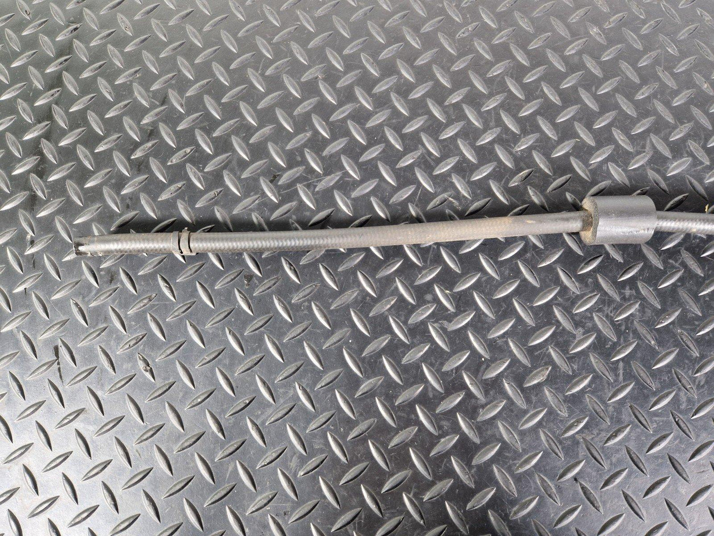 14-21 MERCEDES BENZ W205 WATER COOLING PIPE HOSE LINE A2058308402