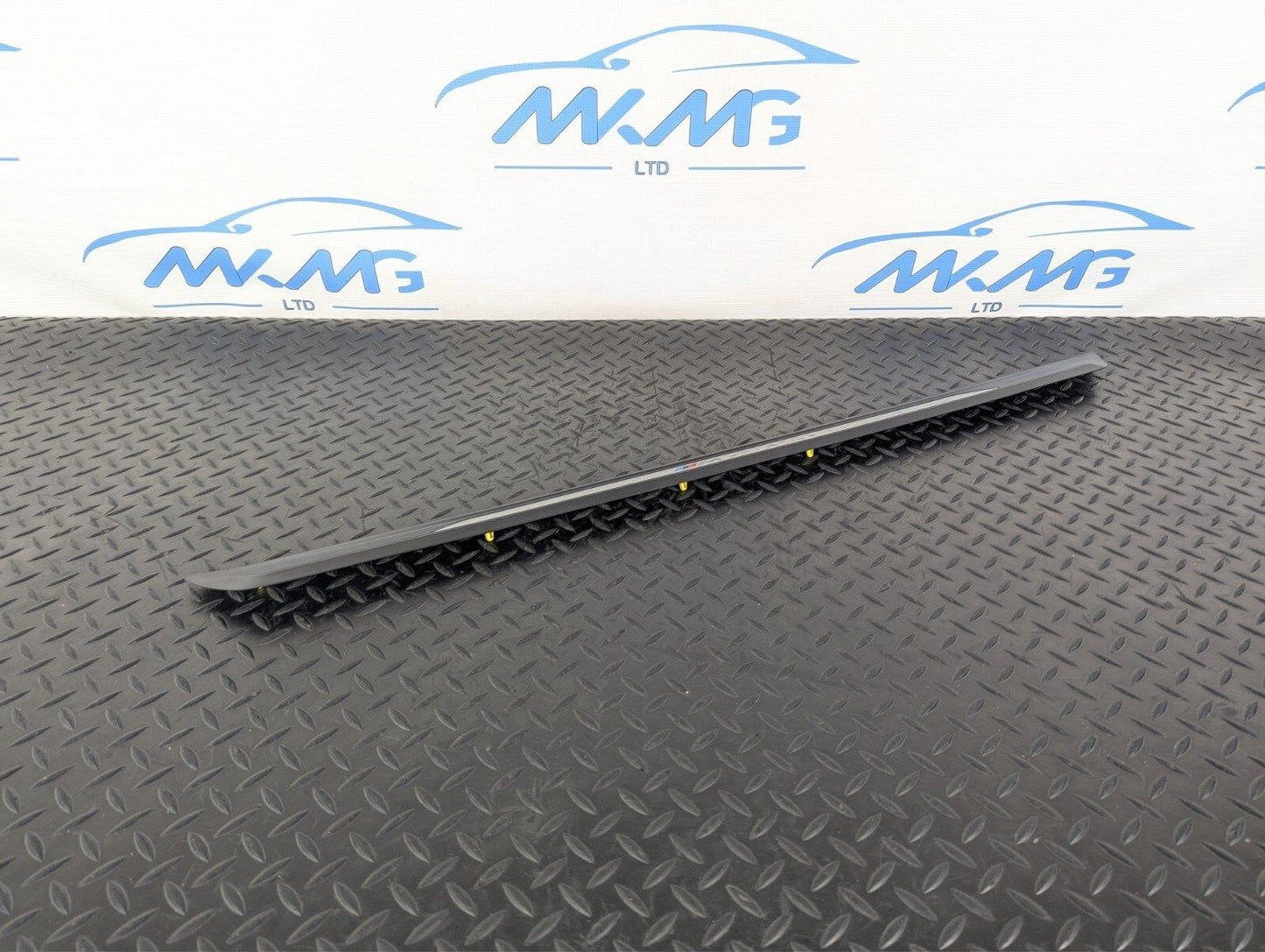 BMW 2 SERIES F22 M SPORT GENUINE DOOR SILL KICK PLATE FITS LEFT & RIGHT 8059061