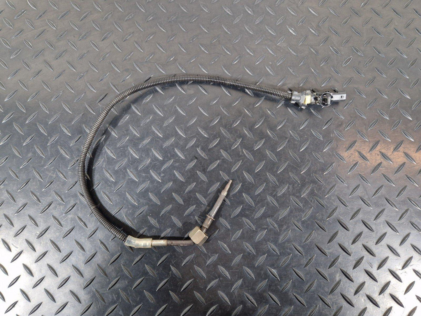 18-ON MERCEDES BENZ A CLASS W177 GENUINE LAMBDA SENSOR OXYGEN A0009057107
