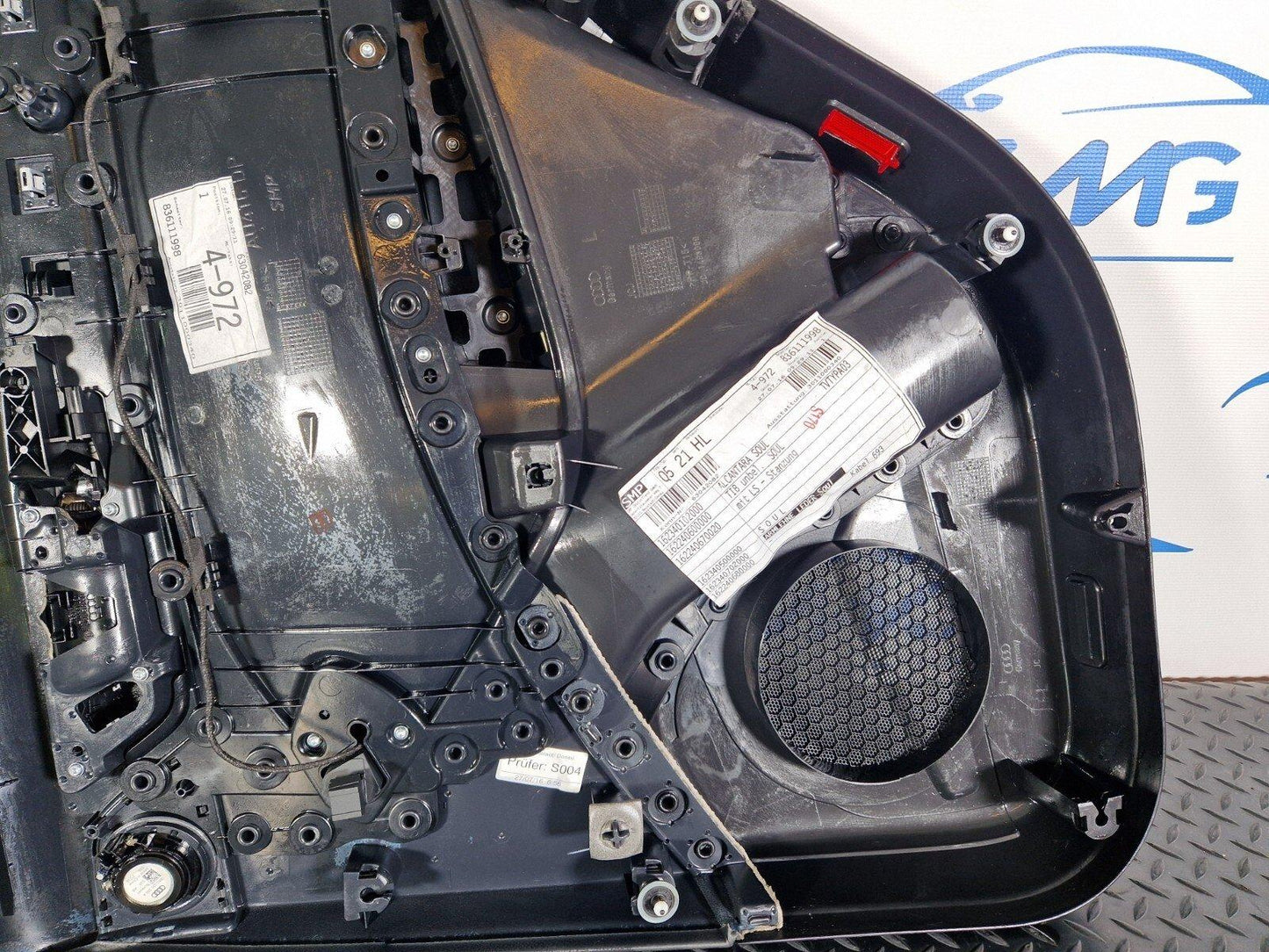 12-17 AUDI Q5 S-LINE GENUINE OEM REAR LEFT COMPLETE DOOR CARD PANEL 8R0839019
