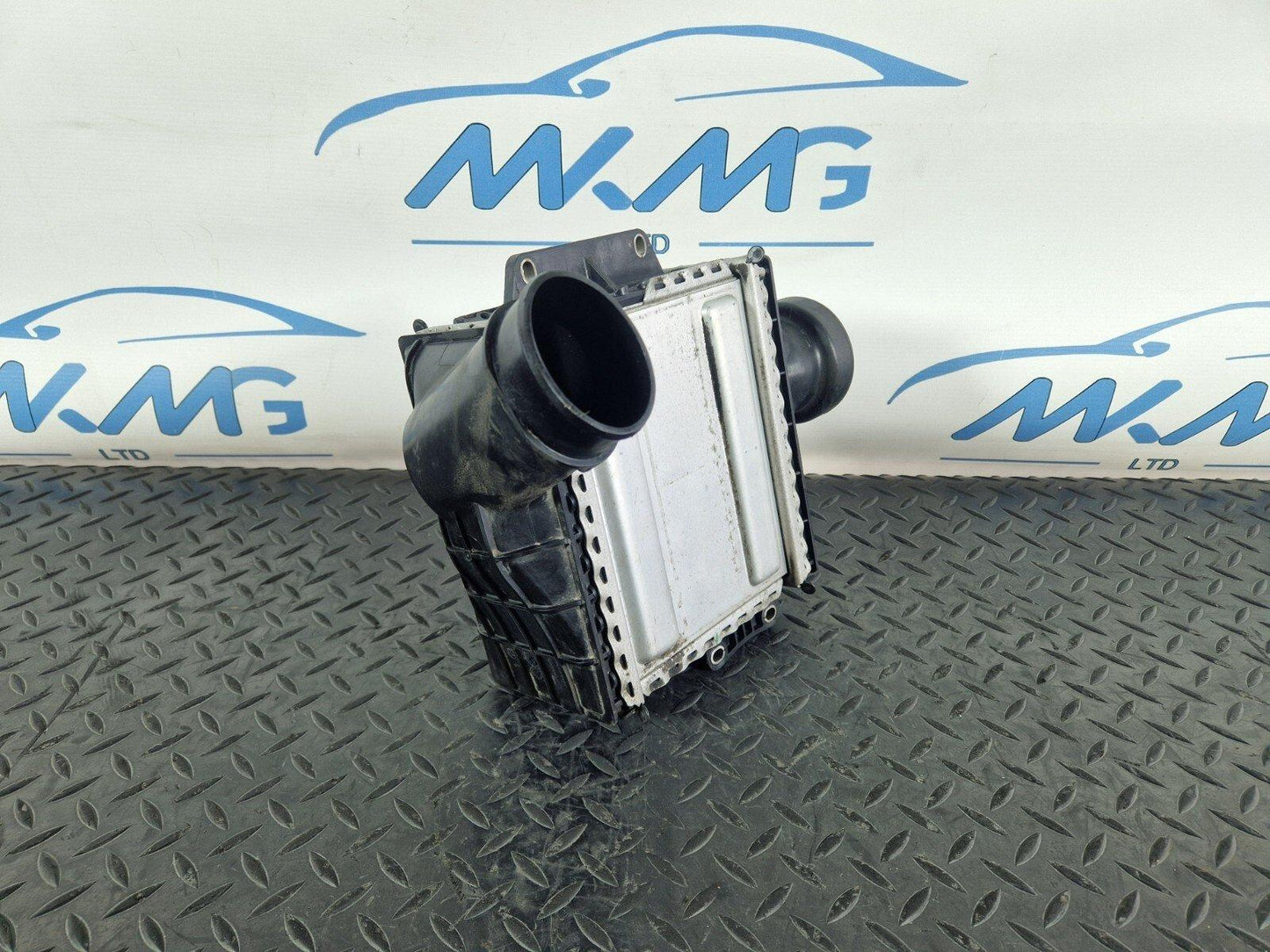 14-21 MERCEDES BENZ C300H W205 2.2 OM651 OEM ENGINE INTERCOOLER A6510901900