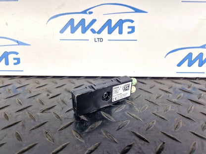 20-ON BMW 1 2 SERIES M-SPORT GENUINE F44 F40 ANTENA AMPLIFIER 8795943