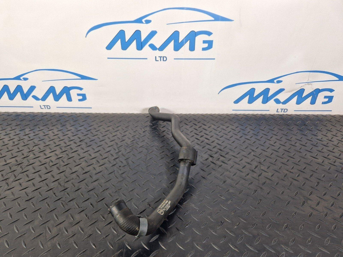 16-19 AUDI A4 B9 2.0TDI DEU GENUINE WATER COOLANT HOSE PIPE 8W0145947A