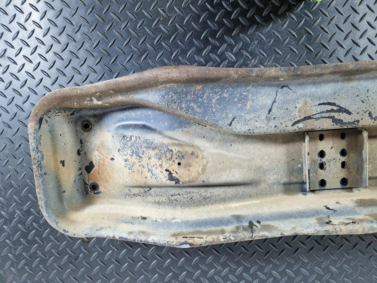 18-ON MERCEDES BENZ SPRINTER W907 GEARBOX ENGINE CARRIER SUPPORT HOLDER SUBFRAME