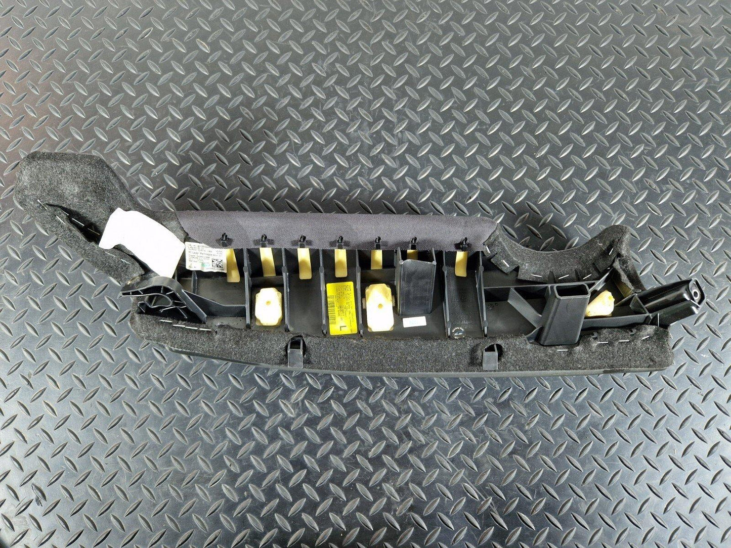 16-19 AUDI A4 B9 S-LINE OEM REAR LEFT PASSENGER SIDE LEATHER BOLSTER 8W0885703