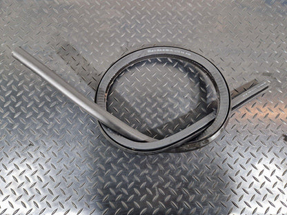 10-18 AUDI A7 4G S-LINE FRONT RIGHT OSF RUBBER WEATHER SEAL 4G8831707A