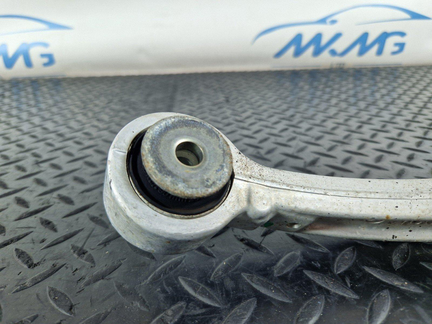 11-19 MERCEDES BENZ ML W166 OEM FRONT LEFT SIDE WISHBONE CONTROL ARM A16613