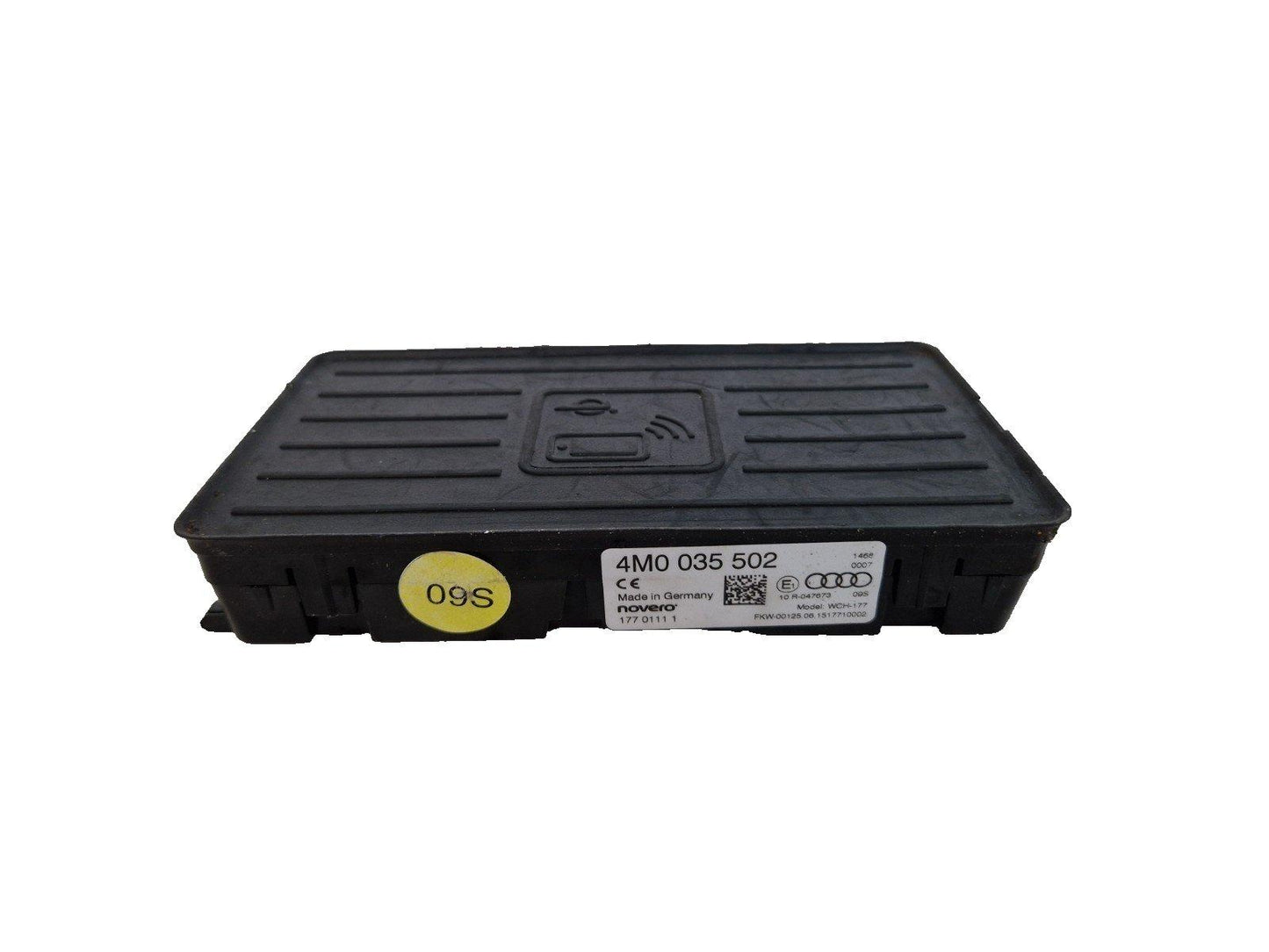16-20 AUDI Q7 4M GENUINE CENTER CONSOLE WIRELESS PHONE CHARGER MODULE 4M0035502