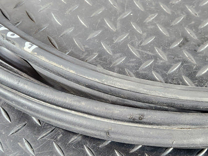 19-ON MERCEDES B CLASS W247 TAILGATE BOOT LID RUBBER SEAL A2477402100