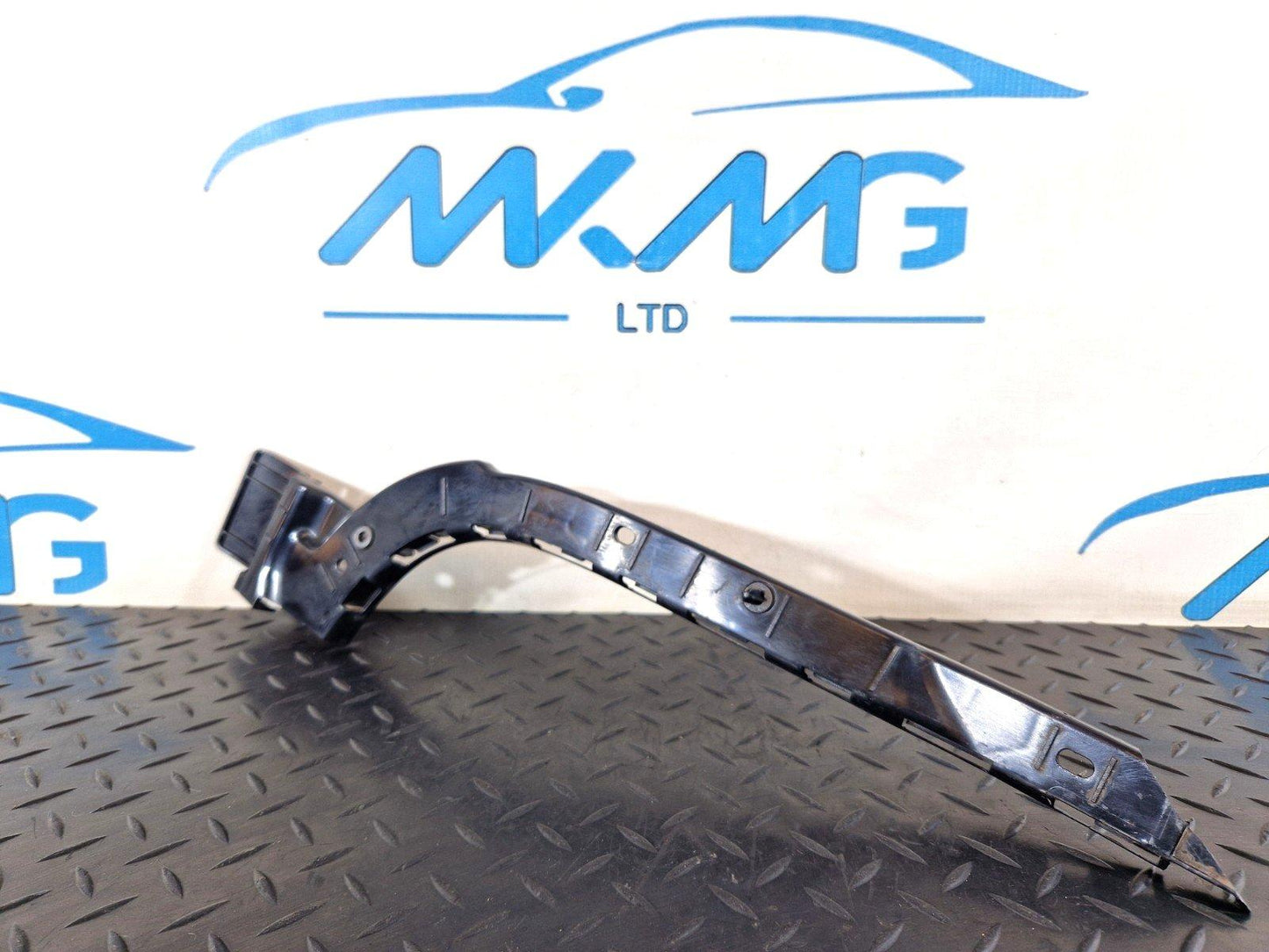14-23 MERCEDES VITO W447 OEM O/S/R REAR RIGHT BUMPER MOUNT BRACKET A4478800212