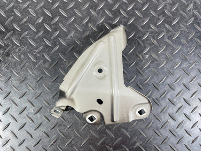 16-22 BMW X1 F48 FRONT RIGHT DRIVER SIDE WING FENDER BRACKET HOLDER 7351516