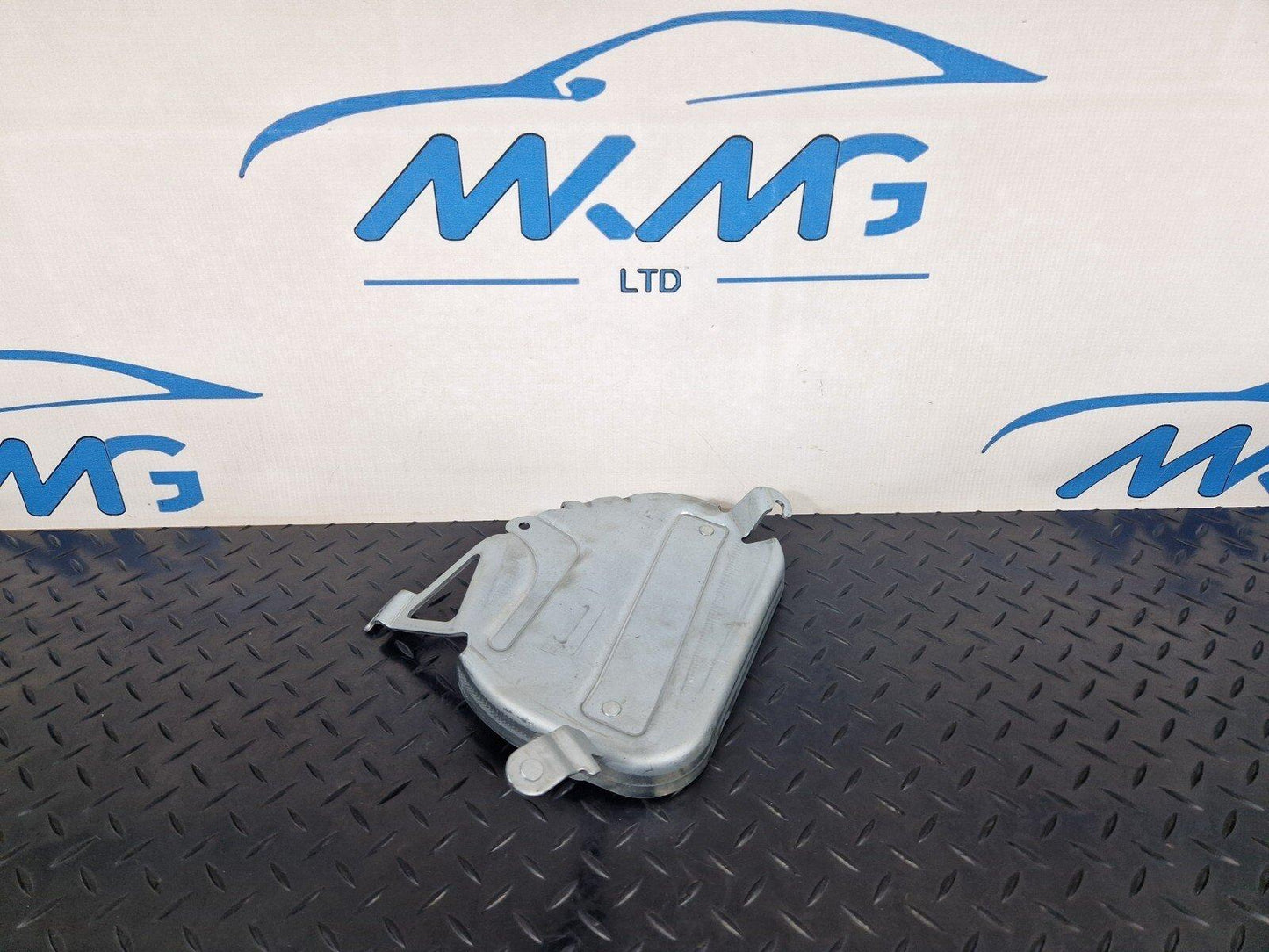 MERCEDES BENZ GLA X156 CONTROL UNIT HOLDER BRACKET A1565450200