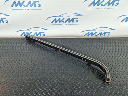 14-23 MERCEDES BENZ VITO W447 MIDDLE RIGHT SLIDING DOOR RUNNER GUIDE A4477662200