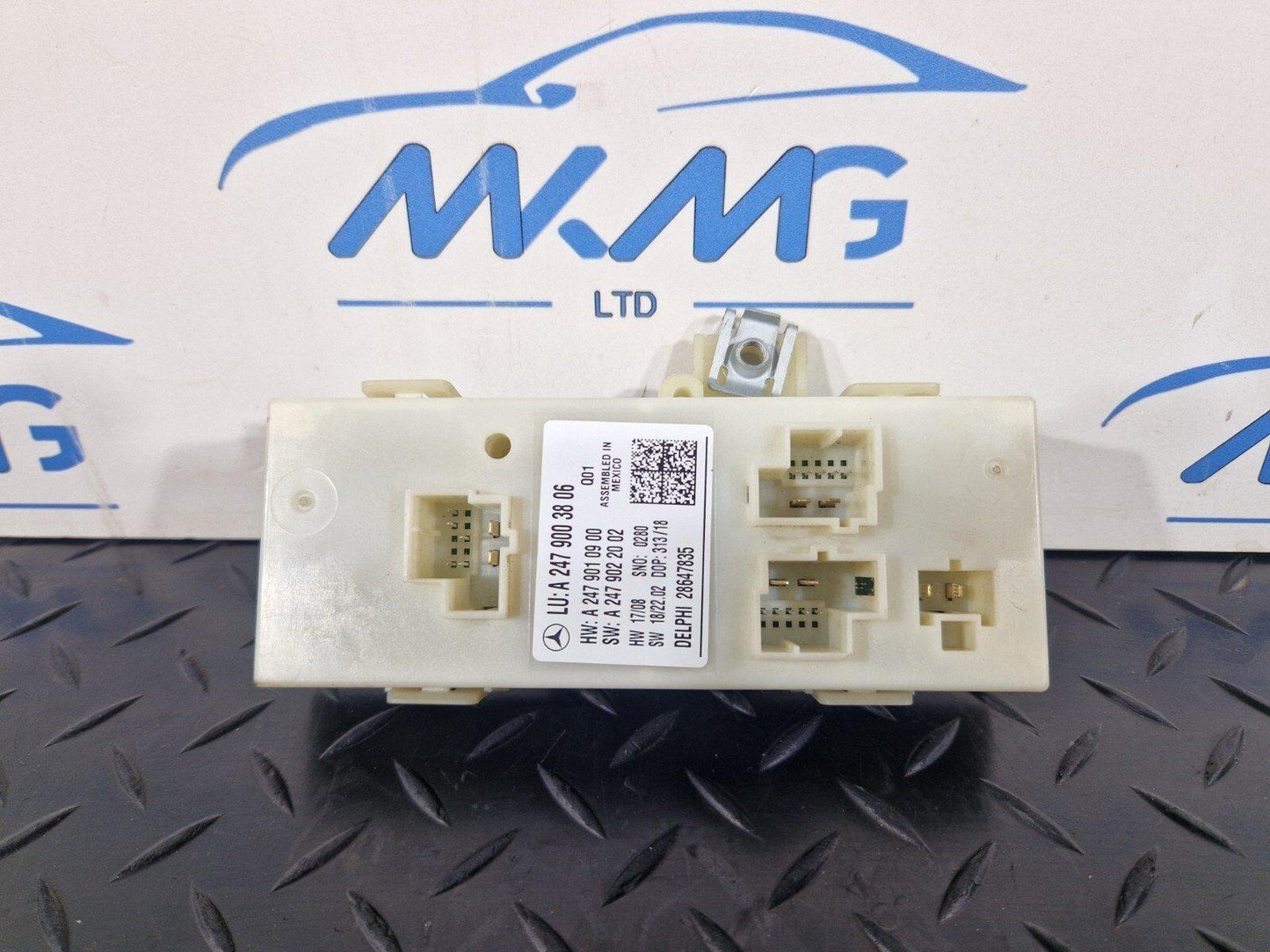 19-ON MERCEDES B CLASS W247 ELECTRIC TAILGATE CONTROL MODULE ECU A2479003806