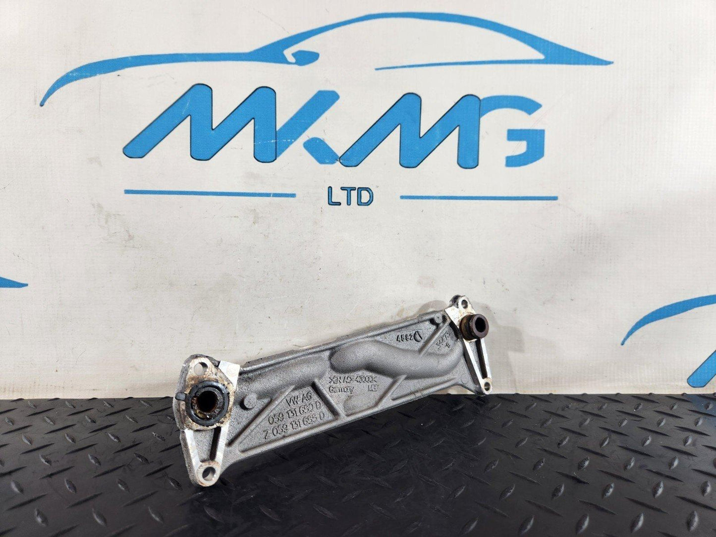 16-20 AUDI Q7 4M 3.0 TDI CRTC EGR COOLER MOUNT BRACKET 059131685D 059131680D
