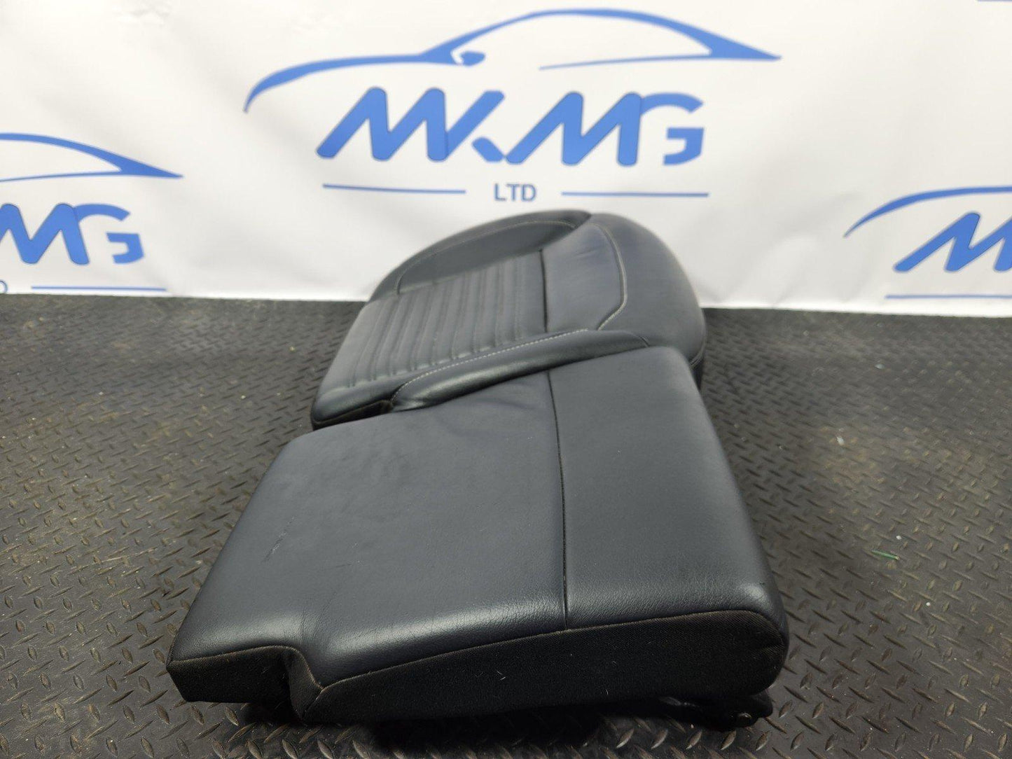 16-19 MERCEDES BENZ GLE ML W166 GENUINE REAR LEFT N/S/R SEAT BASE BLACK LEATHER