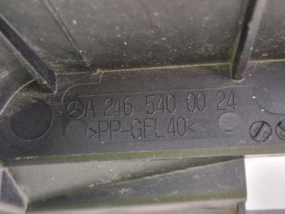 2014 MERCEDES-BENZ C117 W176 FUSE BOX A2465400024
