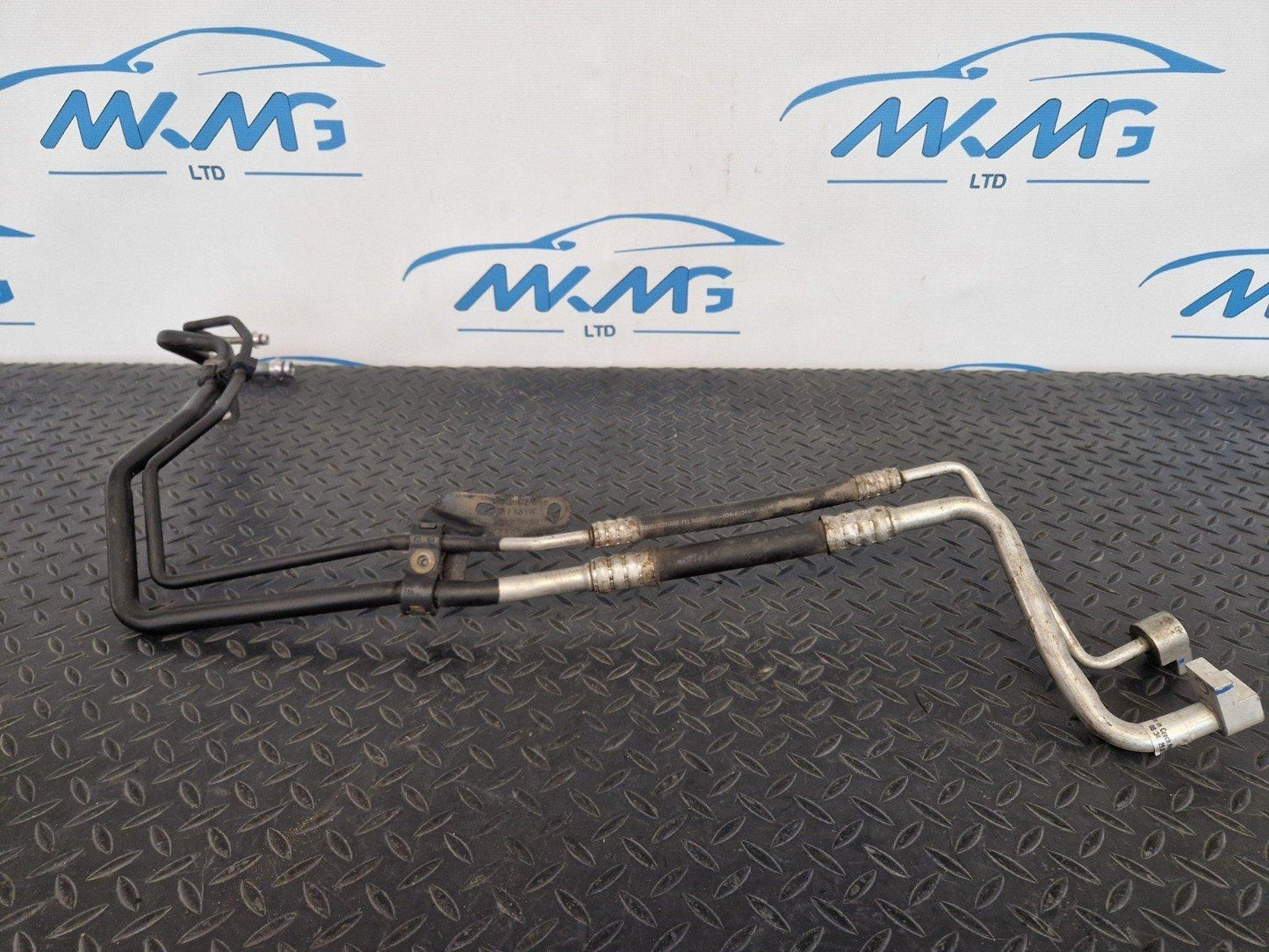 16-20 AUDI Q7 4M GENUINE A/C HOSE PIPE 4M0820769E