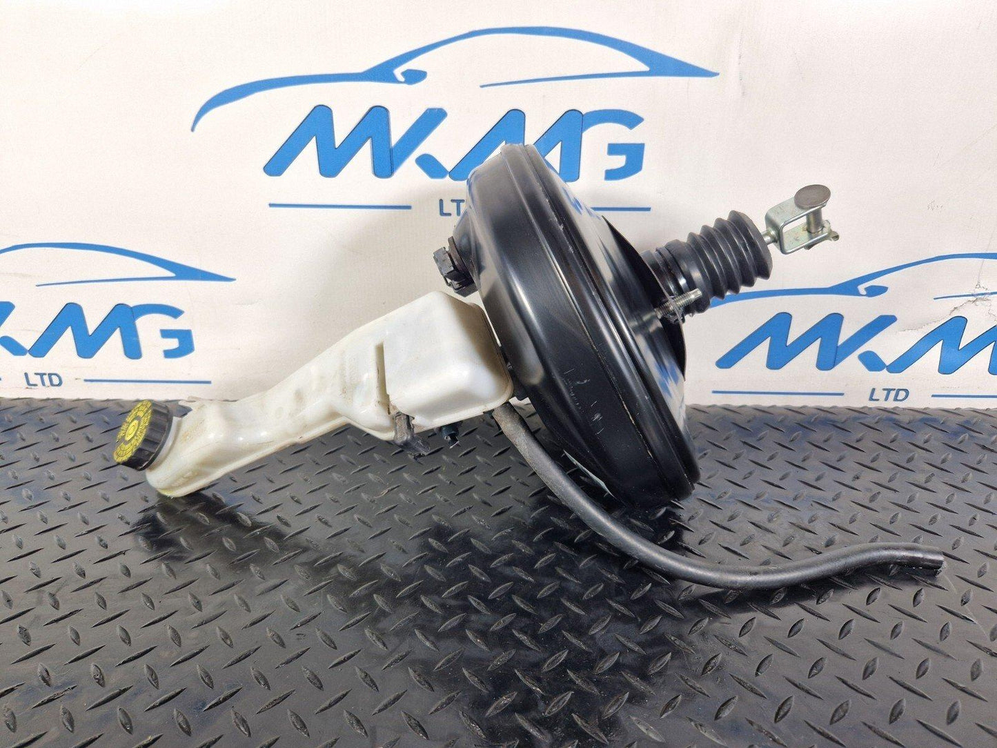 14-21 BMW 2 SERIES F45 F46 GENUINE BRAKE SERVO WITH MASTER CYLINDER 6875610