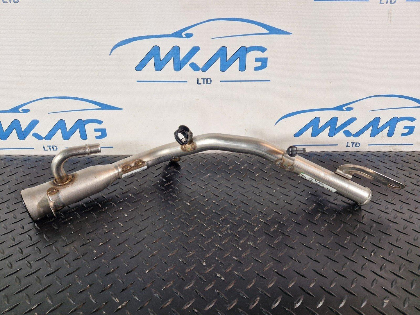 19-ON RANGE ROVER EVOQUE L551 FUEL TANK FILLER PIPE NECK K8D29032EC
