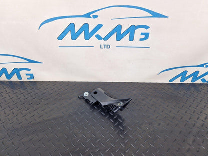 12-17 AUDI S5 CONVERTIBLE REAR RIGHT BELT GUIDE TRIM COVER BRACKET 8F0857828