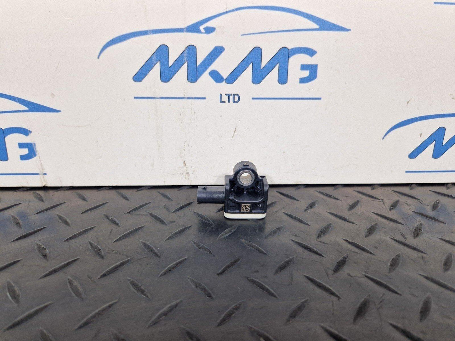 14-23 MERCEDES BENZ VITO W447 LOWER B-PILLAR AIRBAG CRASH SENSOR A4479050013