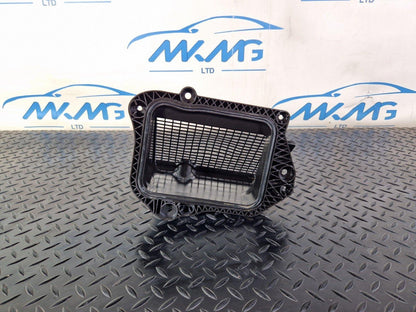 16-19 AUDI A4 B9 S-LINE GENUINE FRONT AIR INTAKE DUCT VENT 8W2819904A
