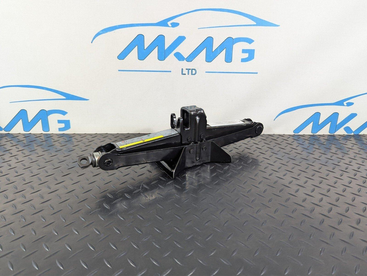 12-18 AUDI A6 C7 CAR LIFTING JACK 5N0011031E