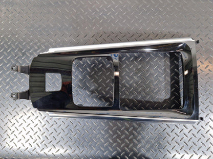 19-ON MERCEDES BENZ B CLASS W247 CENTRE CONSOLE TRIM GENUINE A2476807103