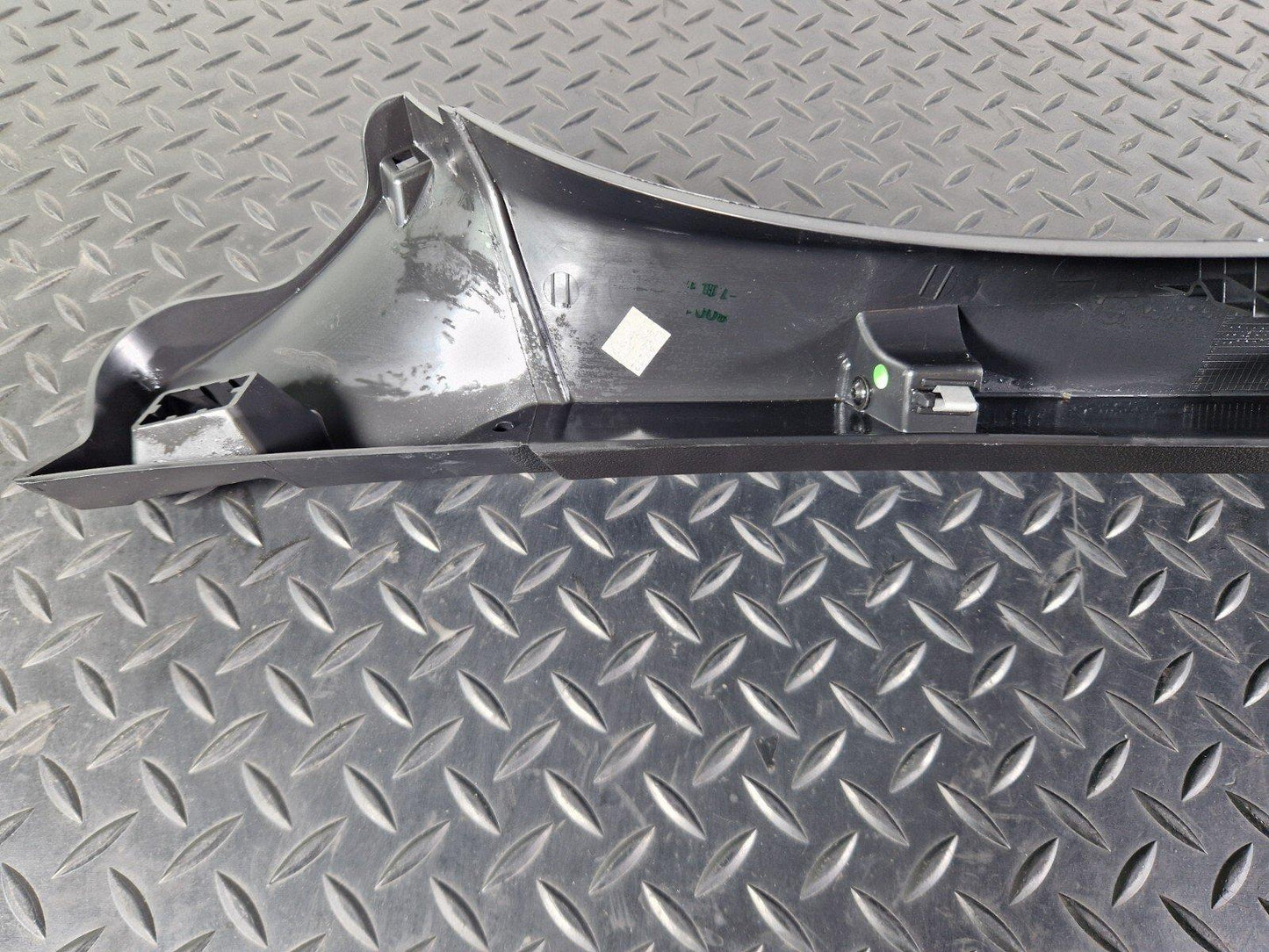10-18 AUDI A7 4G S-LINE TRUNK TAILGATE INNER TRIM PANEL REAR RIGHT OSR 4G8867608