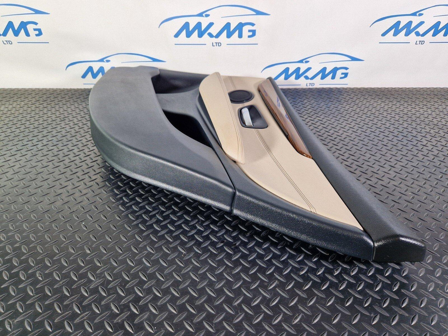 14-21 BMW 2 SERIES GRAN TOURER F46 GENUINE REAR RIGHT O/S DOOR CARD 7426538