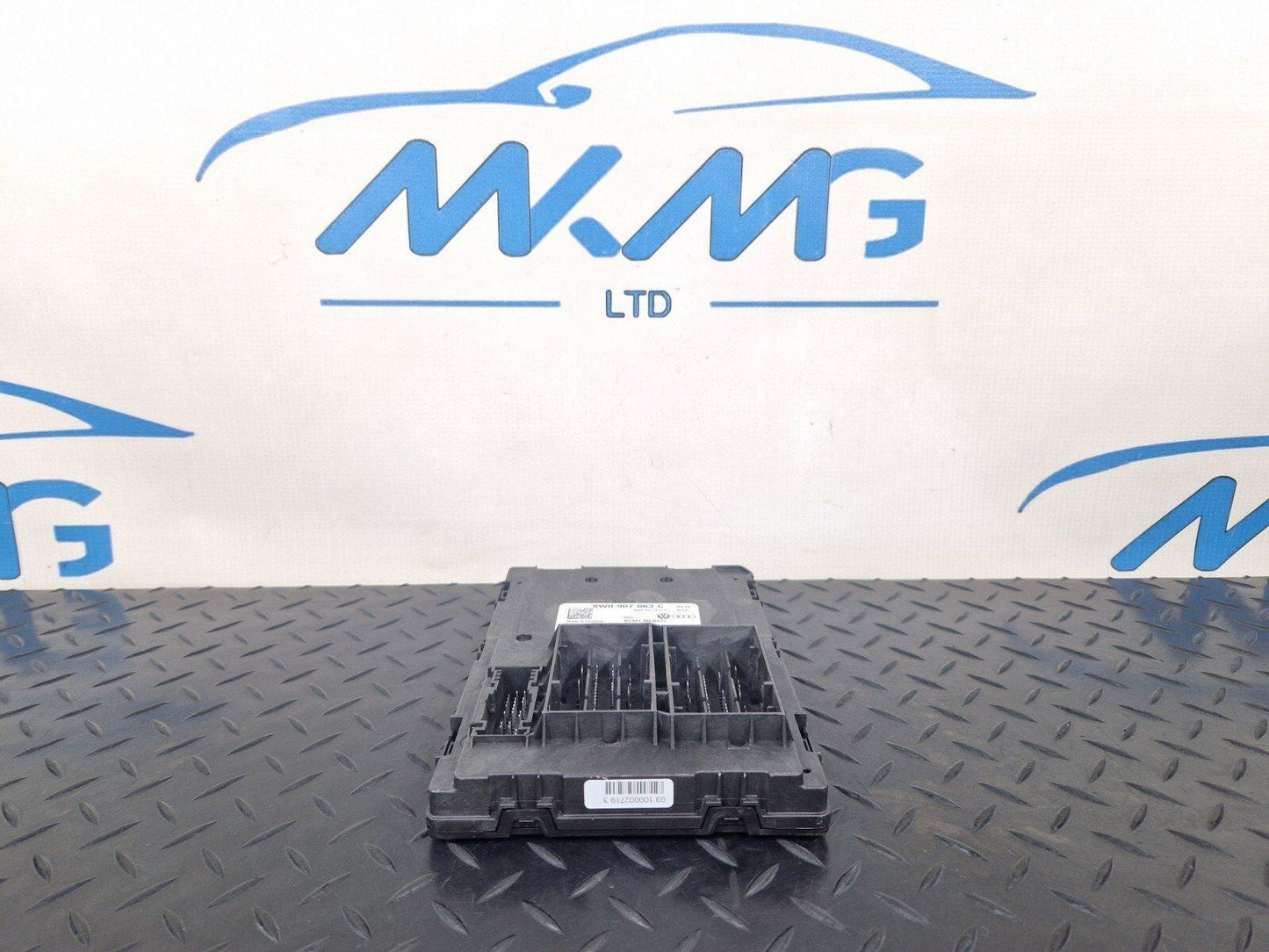 16-19 AUDI A4 B9 COMFORT CONVENIENCE CONTROL MODULE UNIT 8W0907063C