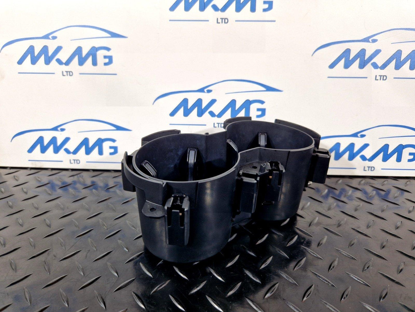 16-19 AUDI A4 B9 GENUINE CUP HOLDER 8W0862533C