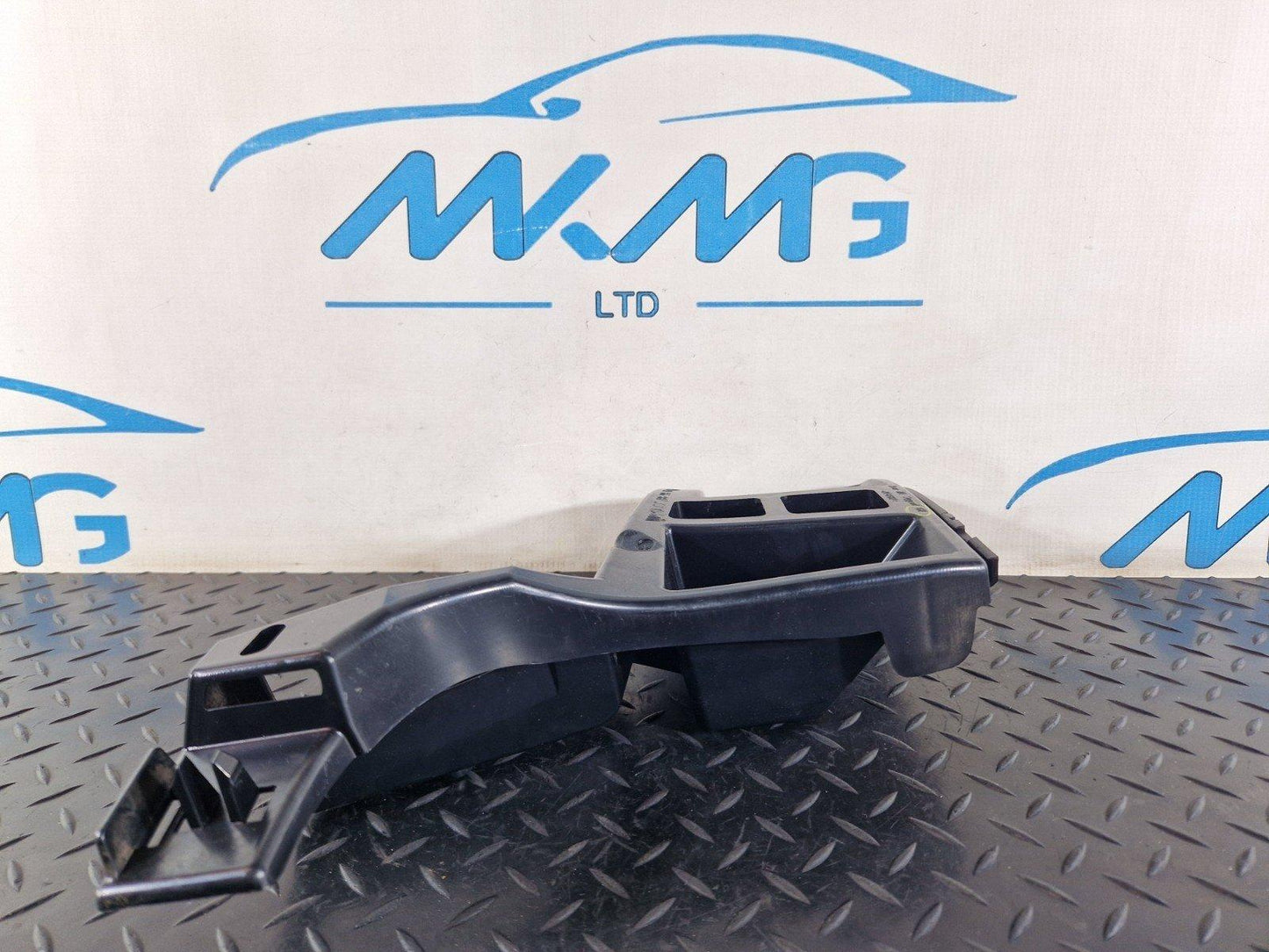 11-19 MERCEDES BENZ ML W166 REAR BUMPER LEFT SIDE BRACKET A1668803303