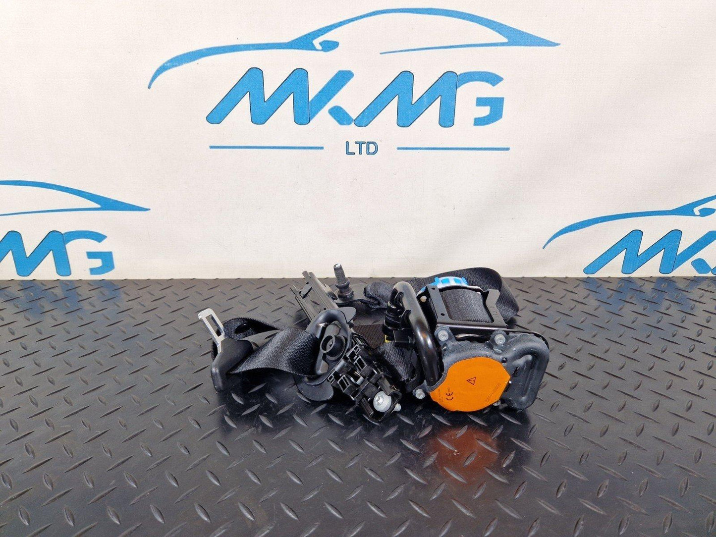12-18 MERCEDES BENZ B-CLASS W246 SEAT BELT FRONT LEFT SIDE A2468602585